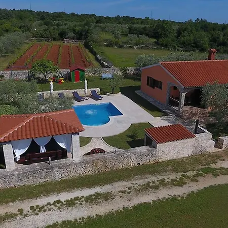 Tedi 빌라 Galižana