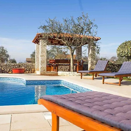 Villa Tedi *